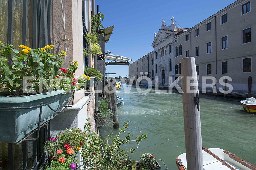  Venice
- dimora-con-giardino-e-posto-barca-privato.jpg
