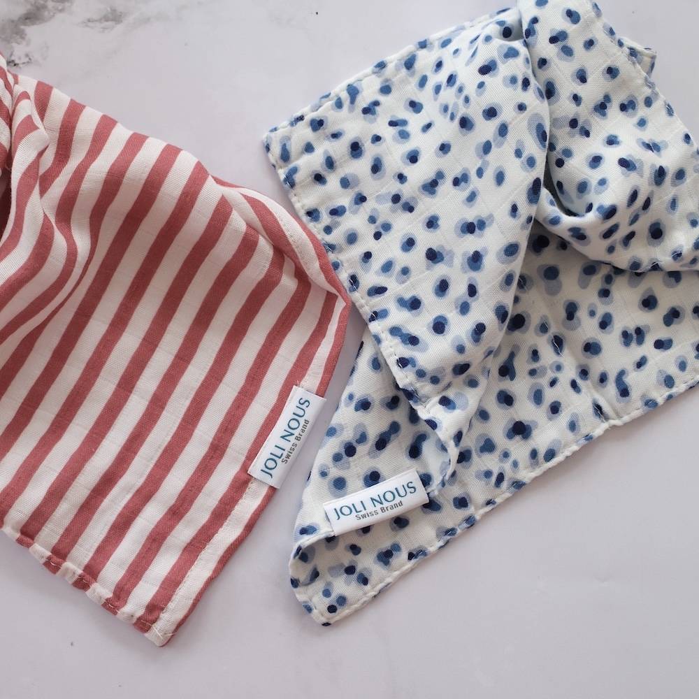 Lange XL et mini élégant de la marque suisse Joli Nous, un accessoire premium pour bébé, alliant design raffiné et qualité exceptionnelle OEKO-TEX GOTS