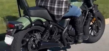 2022 HONDA REBEL 500 motorcycle for rent near Independence, MO