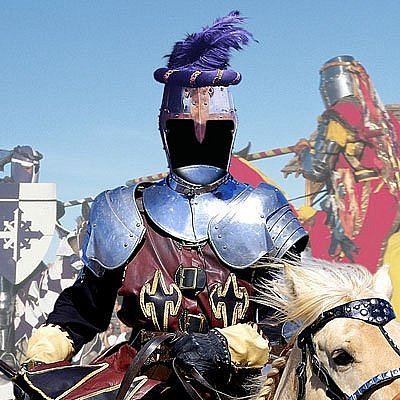 Бесплатный PSD исходник для монтажа - рыцарь на коне