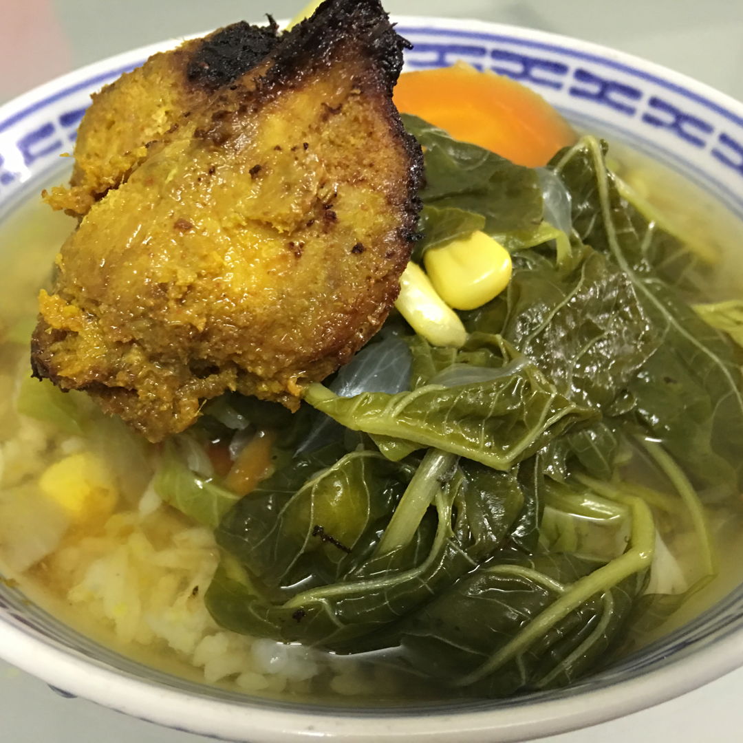 Nov 23rd, 2019 - Ate my pandan chicken with my spinach soup.