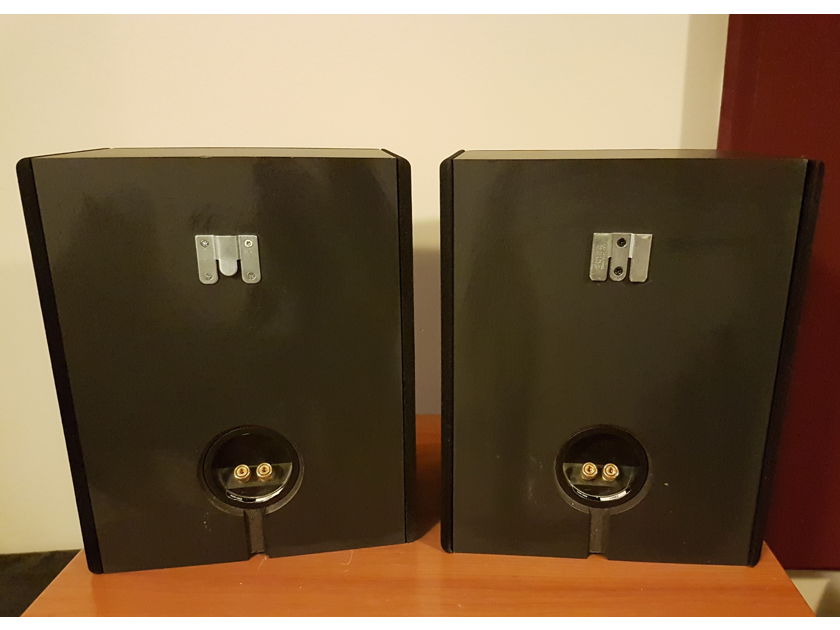 Paradigm ADP-450 Reference Studio Dipole Rear-channel Surround Speakers.