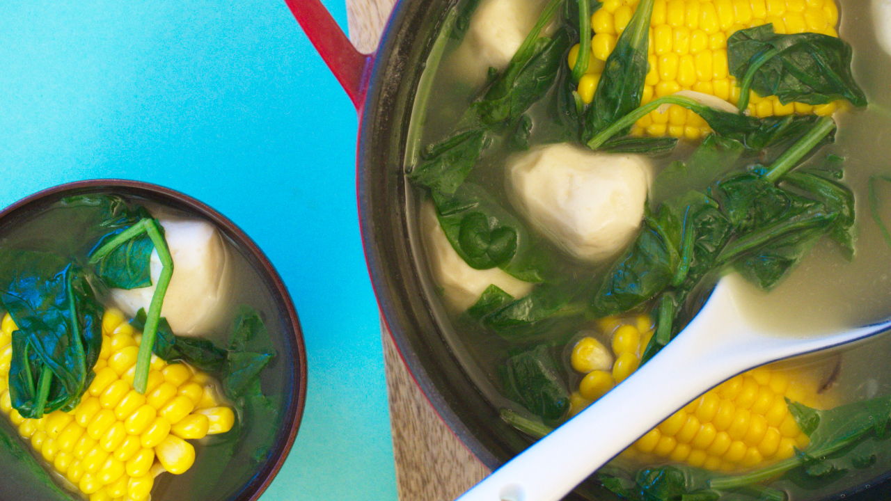 Spinach Soup with Fish Balls