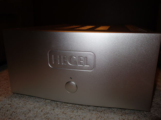Hegel H30 Power Amplifier