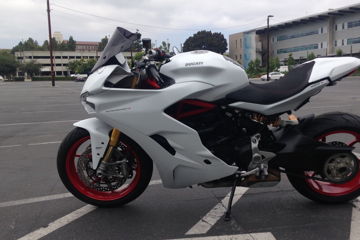 Rent A Los Angeles, CA Motorcycle With Riders Share | Riders Share