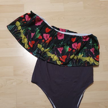 Maillot de bain unique