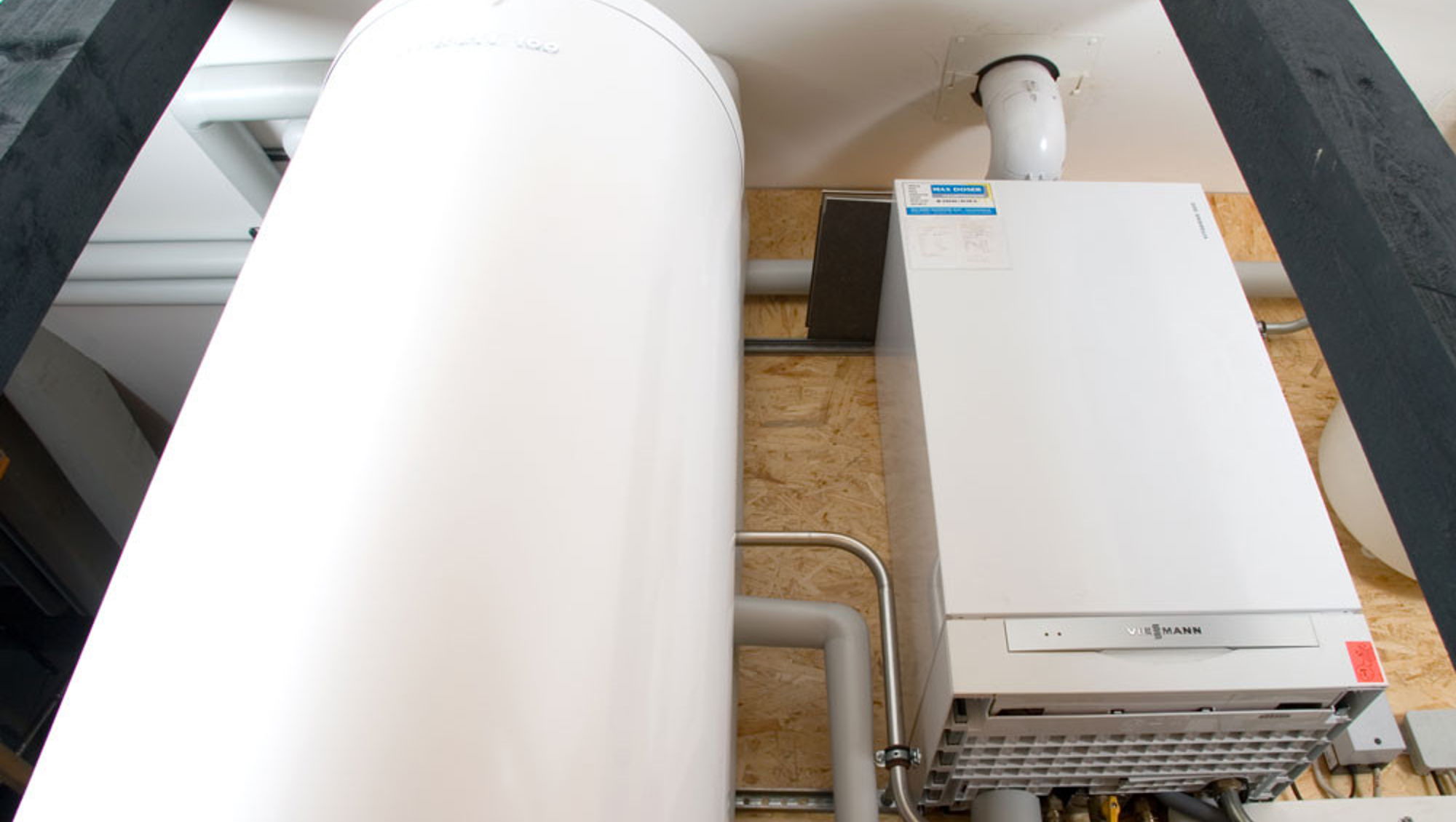 Gasbrennwerttherme und Druckluftanlage