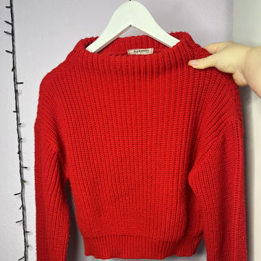 🌶️ Chili Red Sweater