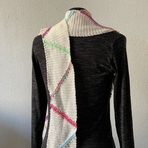 Crocheted scarf Ilse