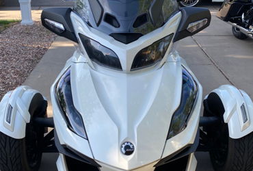 2018 CAN-AM SPYDER RT LIMITED motorcycle for rent near Centennial, CO