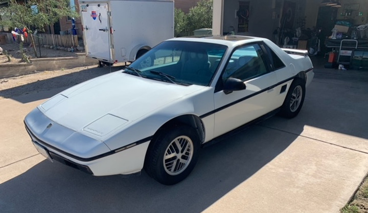 1984 pontiac fiero primary photo