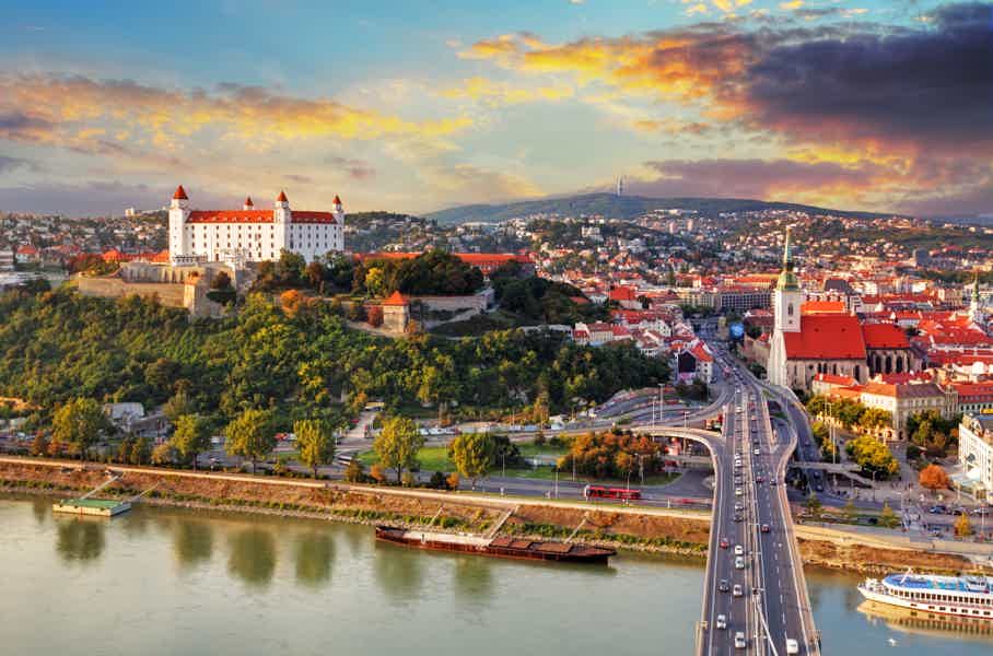 Neighboring in Bratislava: Full-Day Tour from Budapest - photo 3