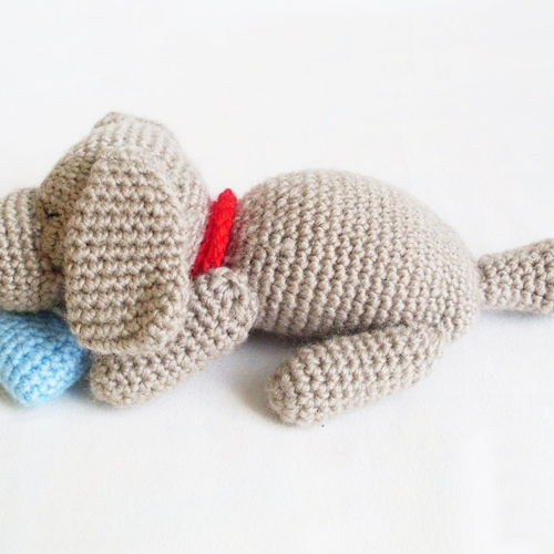 Sleepy Doggy Amigurumi pattern