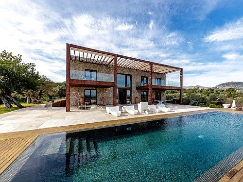  Balearic Islands
- Imposing property overlooking the bay of Pollensa, Mallorca