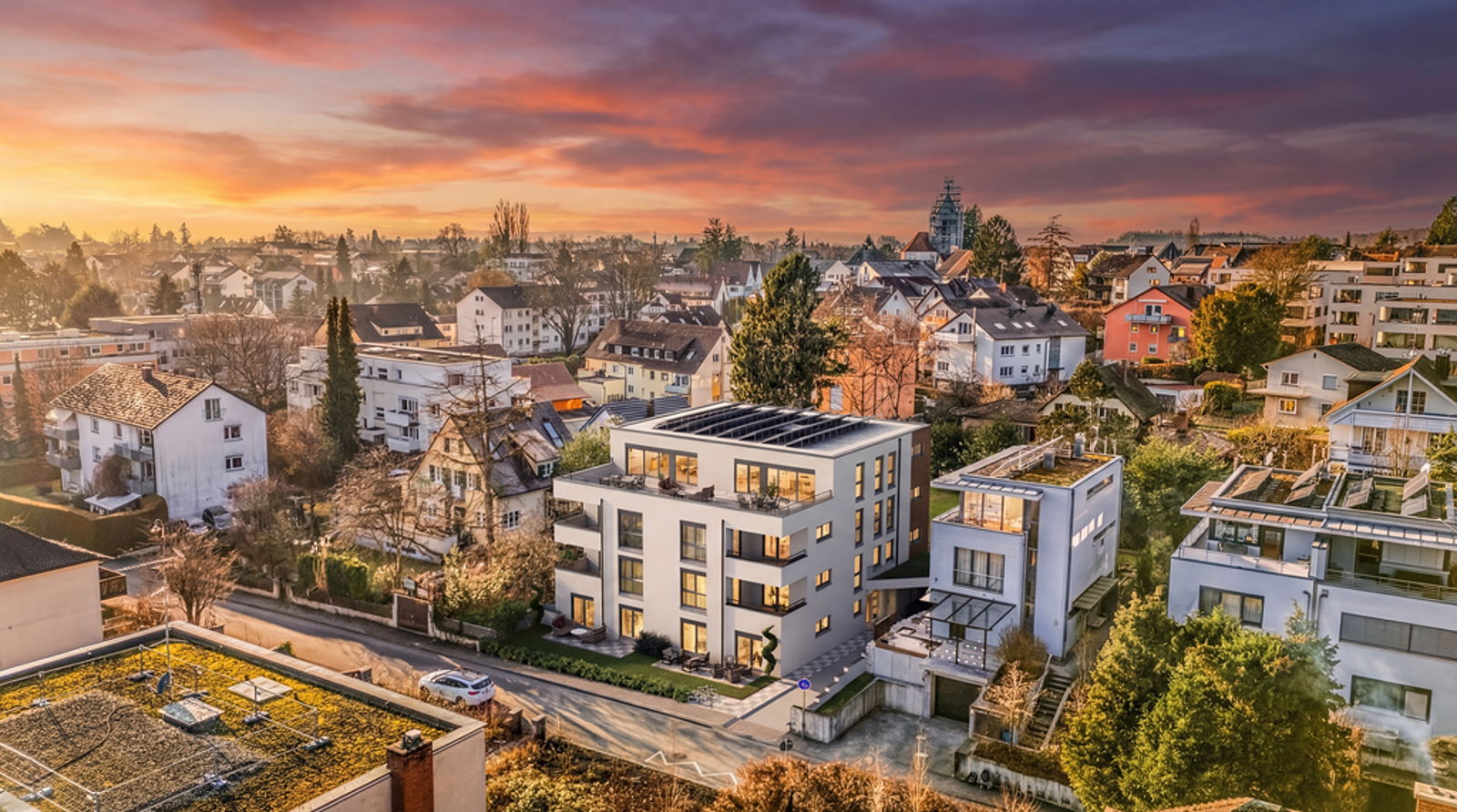 Ihre ganz persönliche Etage - Attikawohnung mit riesiger Dachterrasse und beeindruckendem Panoramaseeblick