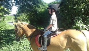 die reitzwerge reiten junge