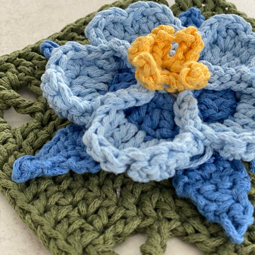 Akelei Blume Granny Square