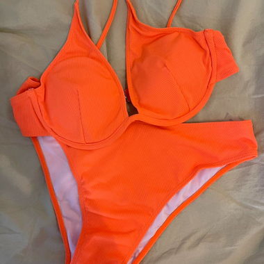 Bikini