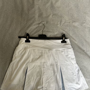 Rock mit built in Shorts