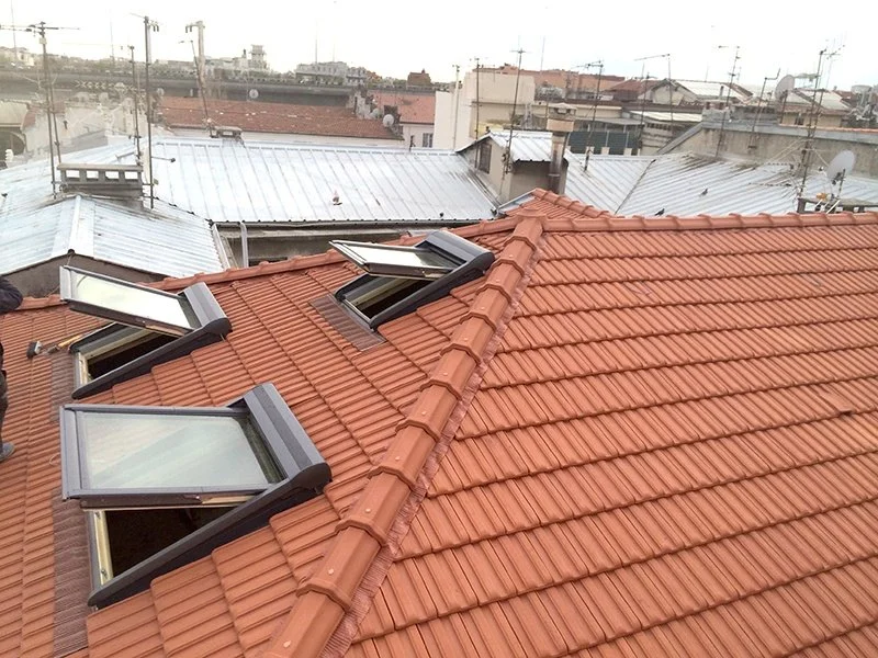 Rénovation d'une charpente et couverture en tuiles de Marseille à Nice — photo 7 sur 8 — CEG TOITURE