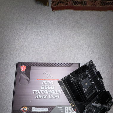 Motherboard AM4 MSI tomahawk Max WiFi 