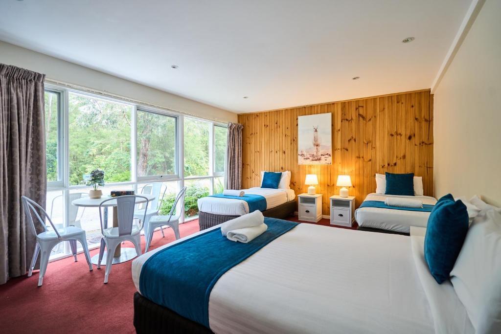 Sanctuary House Resort Motel Voucher - Image 12