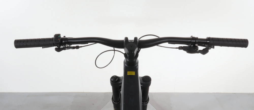 the cockpit of the Orbea Rise electric bike