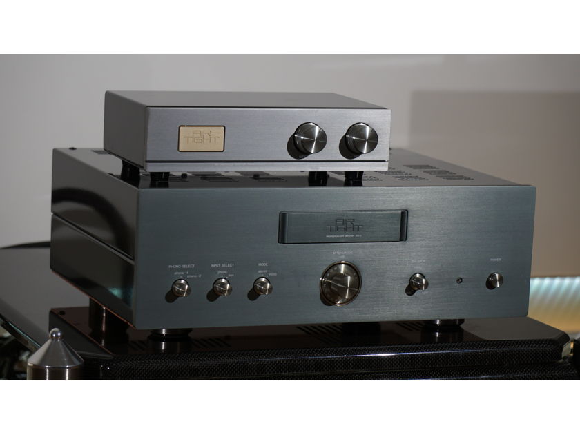 AirTight ATE-2/ATH-2 System Phono Preamp with Step Up Transformer