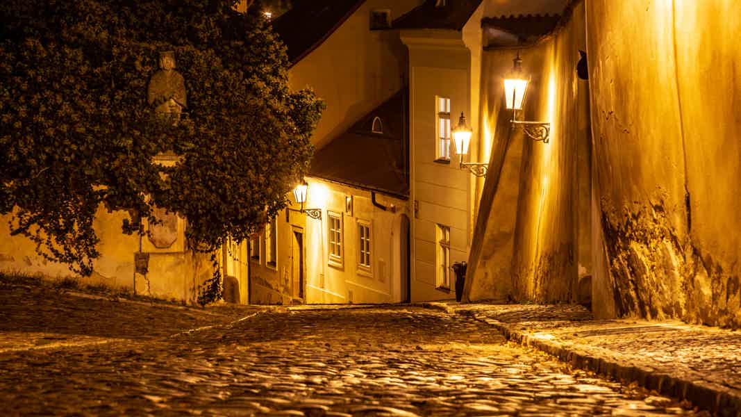 Alchemy and Mysteries of Prague Castle Walking Tour - photo 5