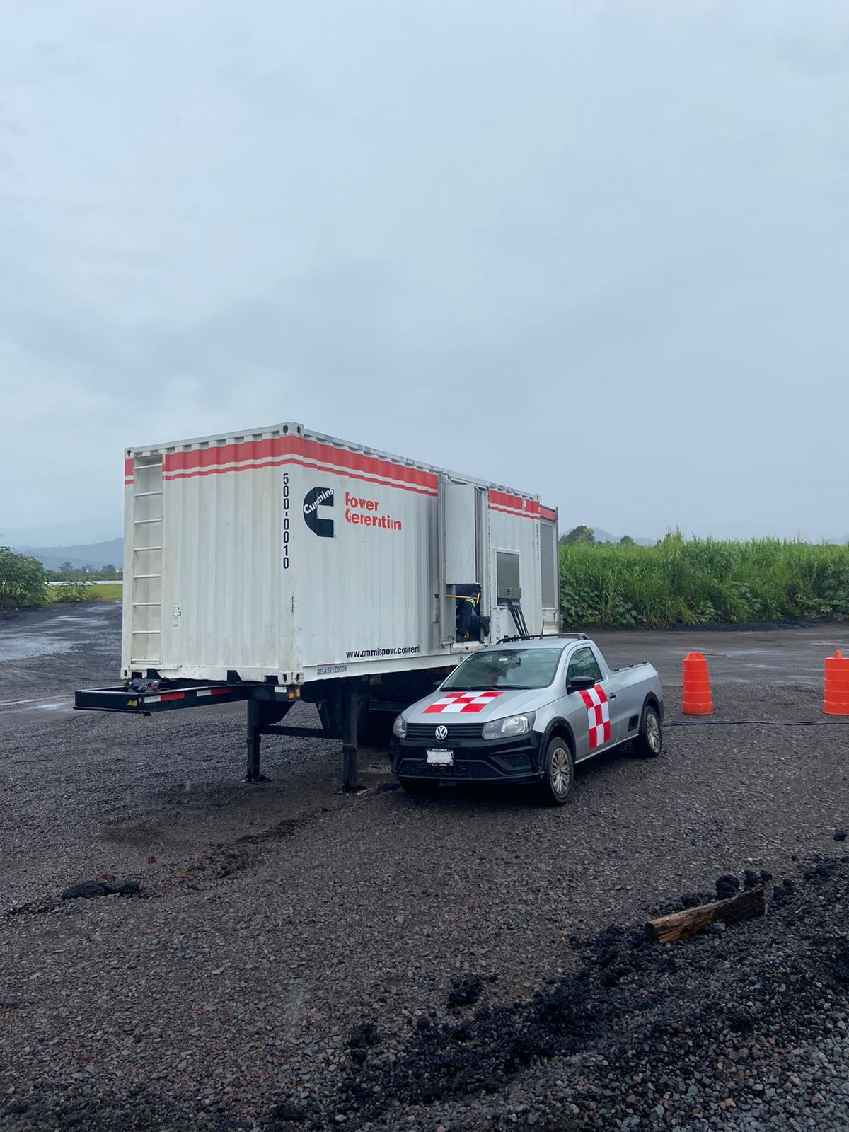 Generador eléctrico en mantenimiento