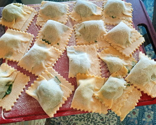 Cooking classes Paciano: Discover tradition with ravioli and trifle