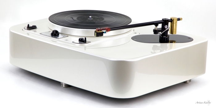 Garrard 301 Classic Audi Pearlescent White by Artisan F...