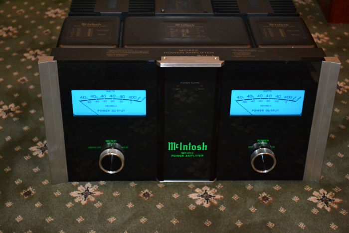 McIntosh MC402 Stereo Amplifier