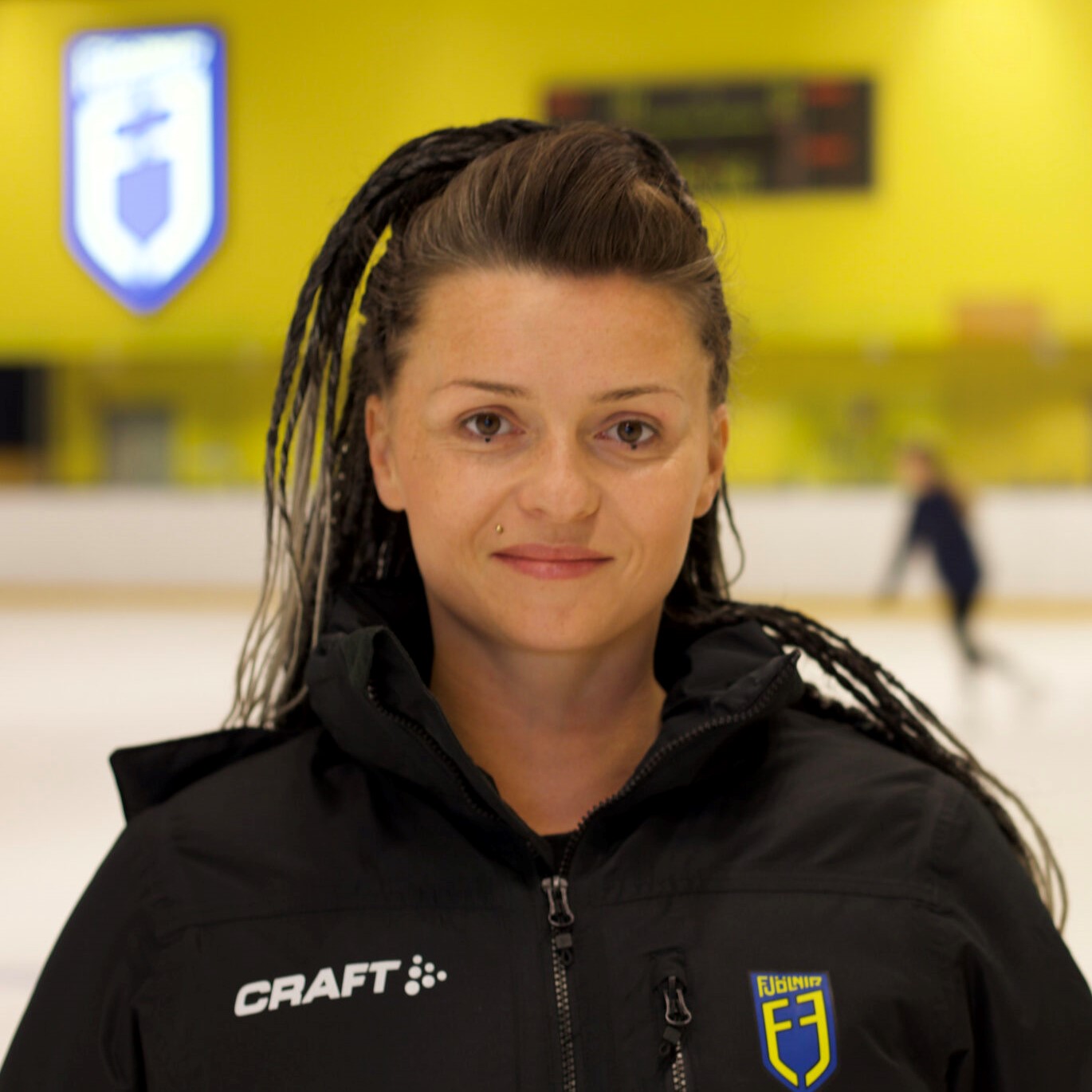 60 Minute Session ON ice 8 000 ISK Kamila