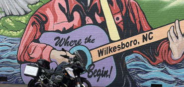 2016 BMW R 1200 GS motorcycle for rent near Hamptonville, NC