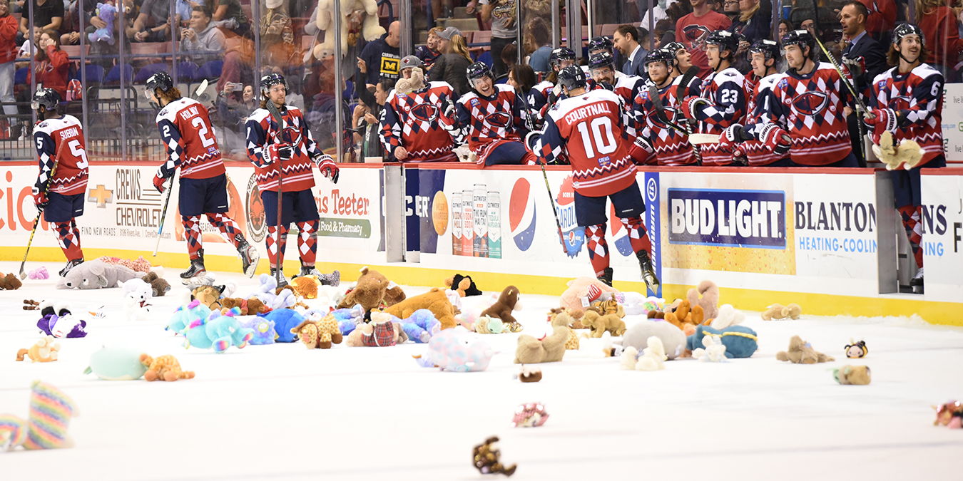 Stingrays Hockey: Teddy Bear Toss + Cowbell Giveaway promotional image