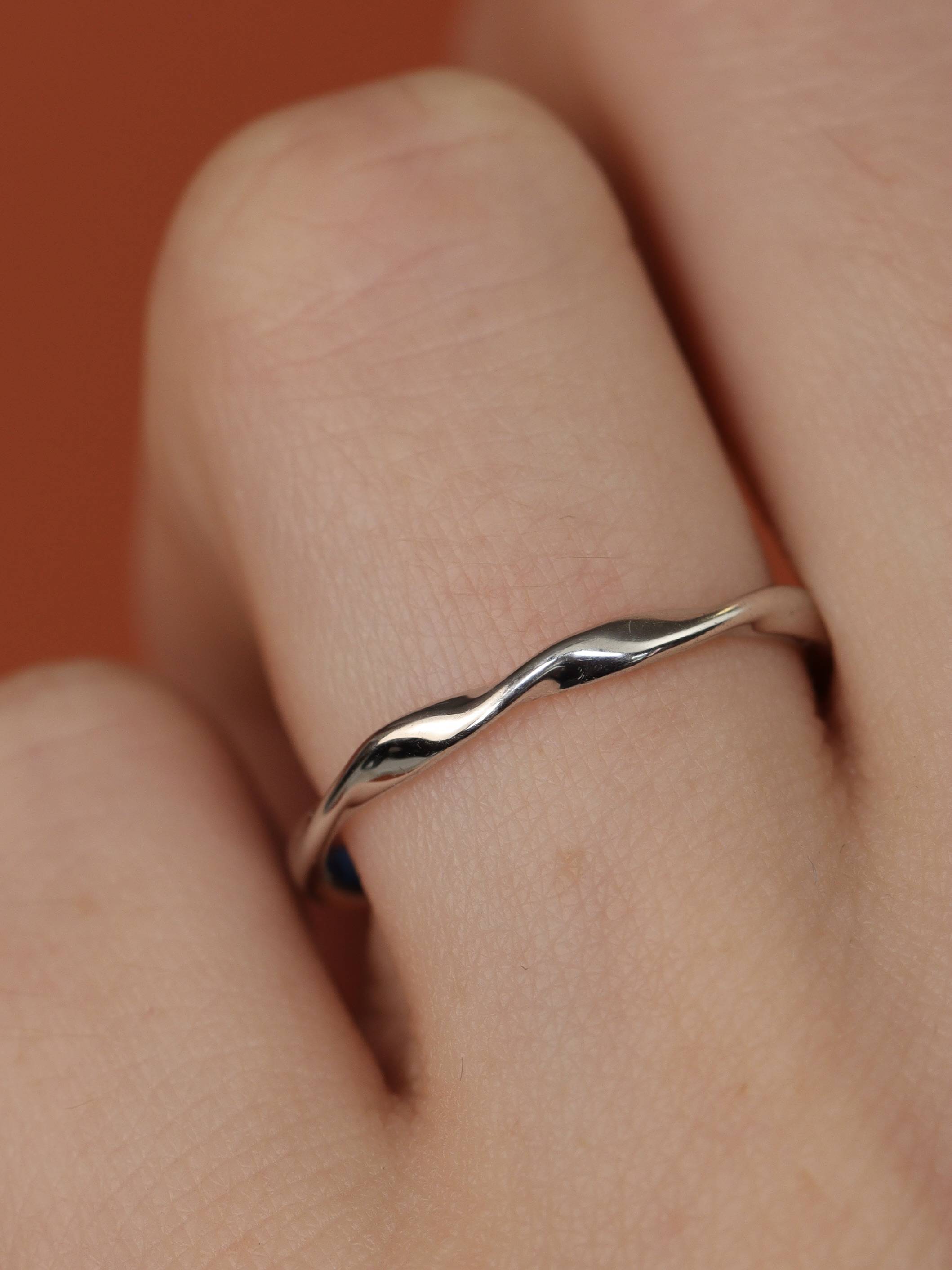 Sapphire engagement ring