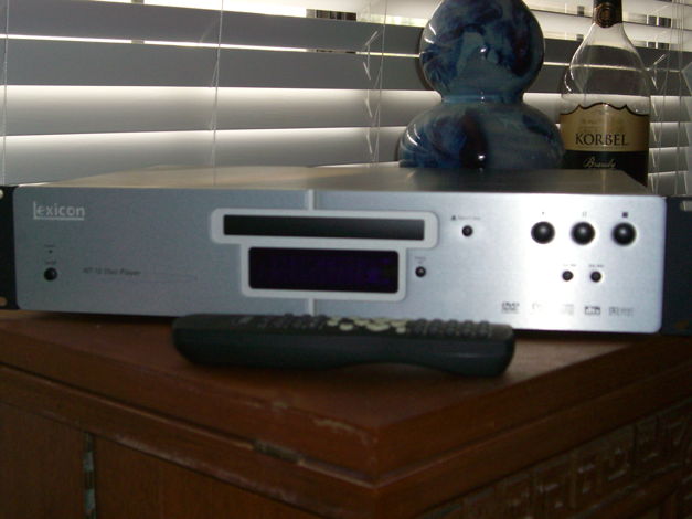 Lexicon RT-10 Universal DVD player