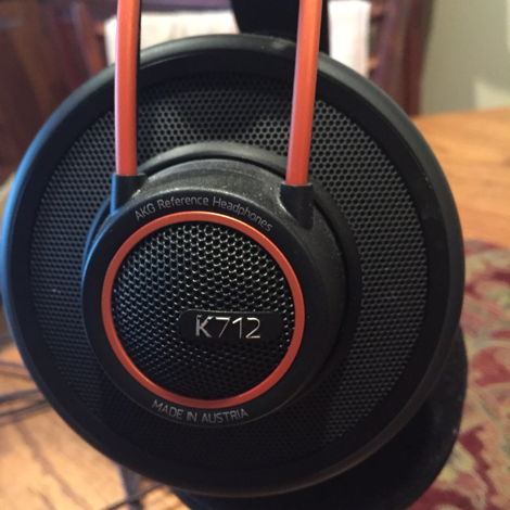 AKG K 712 AKG K712 pro over the ear Headphones