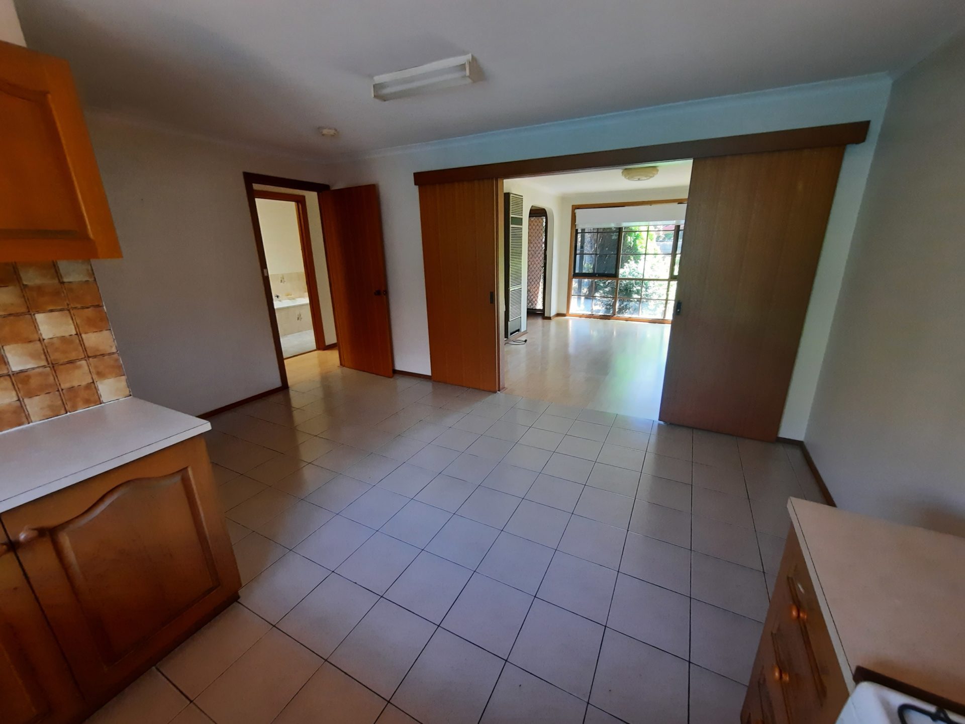 Spacious and Low Maintenance Villa - Ascot Vale - Image 9