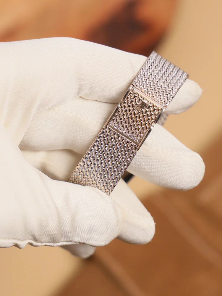White Gold 1970s Vintage Watch with Diamonds on 180mm Wrist, image 4