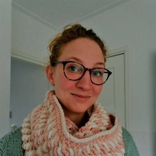 Candy Cane Infinity Scarf