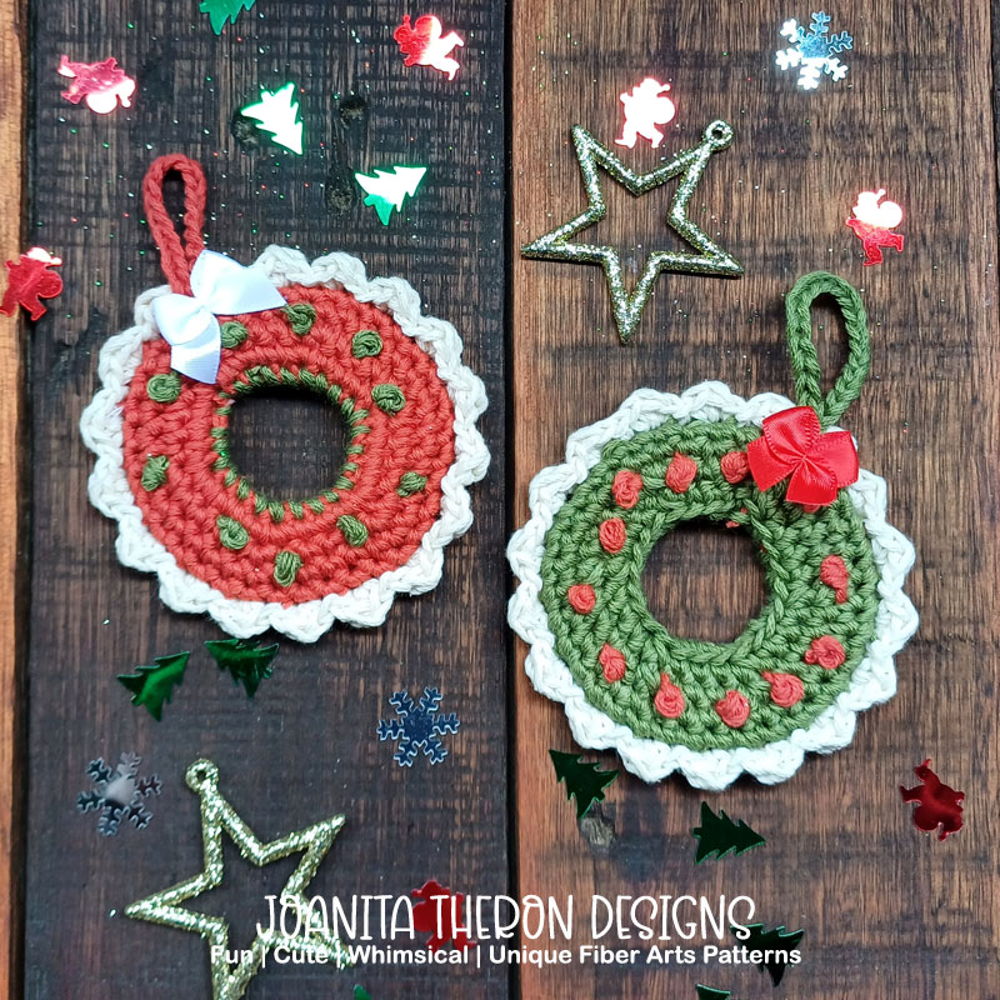 Christmas Tree Wreath Crochet Ornament