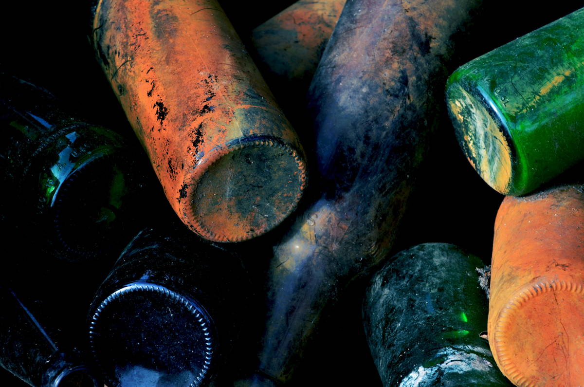bouteilles de vin de différentes couleurs