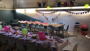 ritterland geschmükte tische