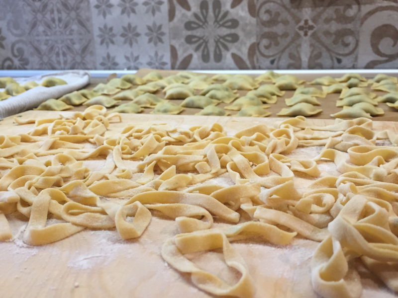 Corsi di cucina Belluno: Impariamo a realizzare gli Strozzapreti di pasta fresca