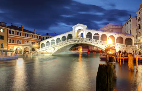Venice Legends, Anecdotes and Ghost stories small group or private tour