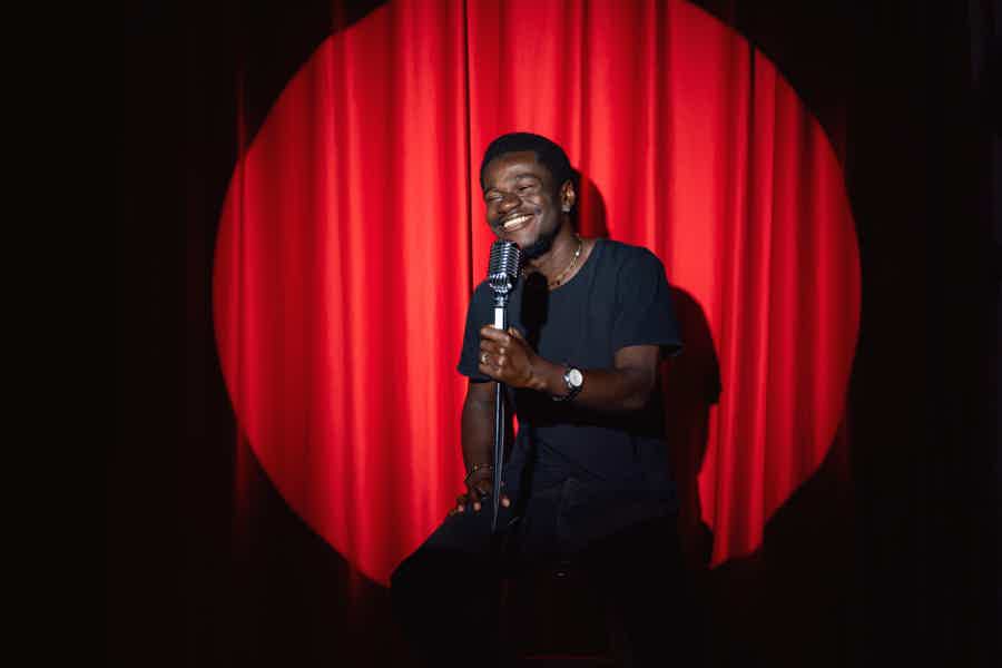 Prague's Famous Stand Up Comedy Show in English - photo 6