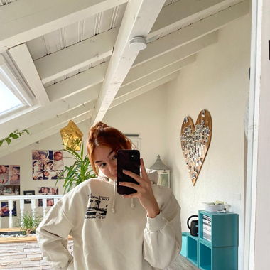 Beige Kapuzenpullover von Pull&Bear