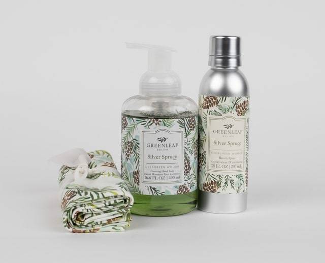 Raz Imports Wooden Sleigh With Winter Natural Arrangement and Pinecone Christmas Home Decor